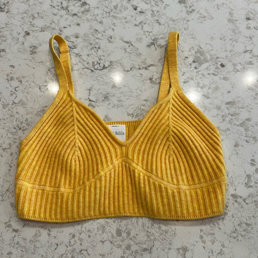 Crop top tank top